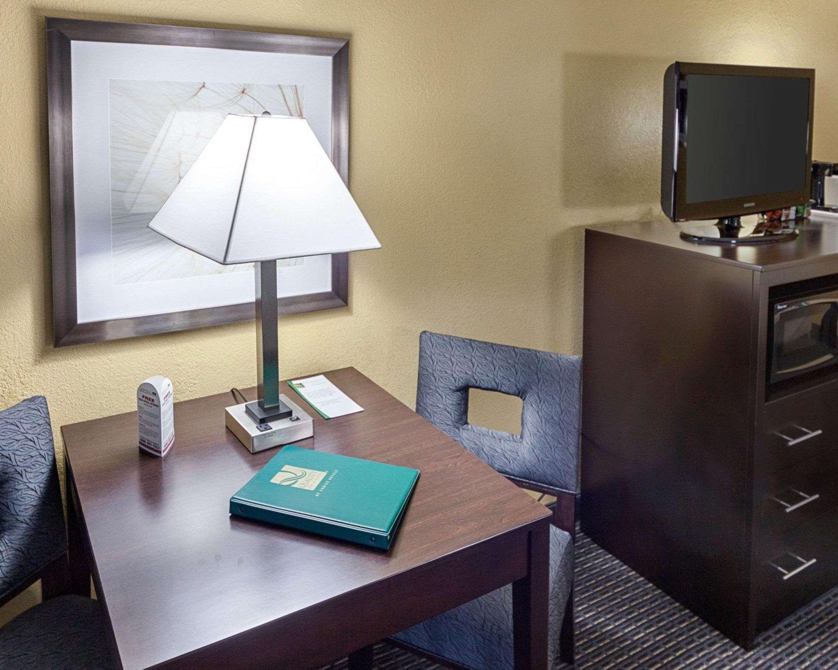 Quality Inn Montpelier Eksteriør billede